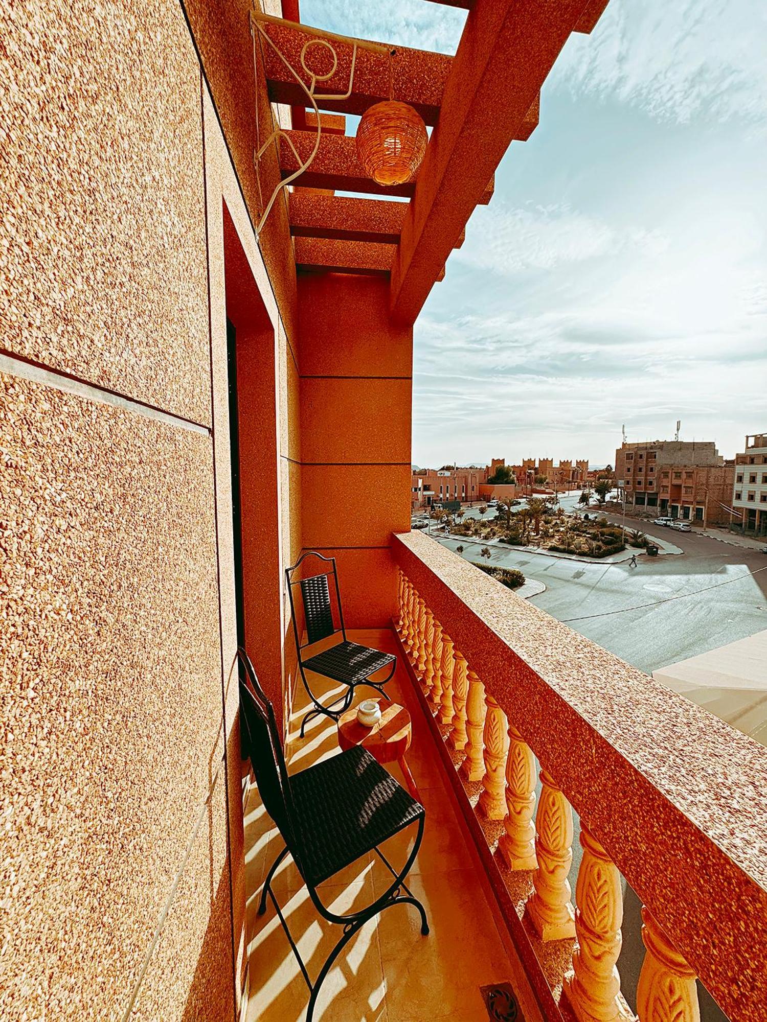 Chay - Appartements A Ouarzazate Eksteriør bilde