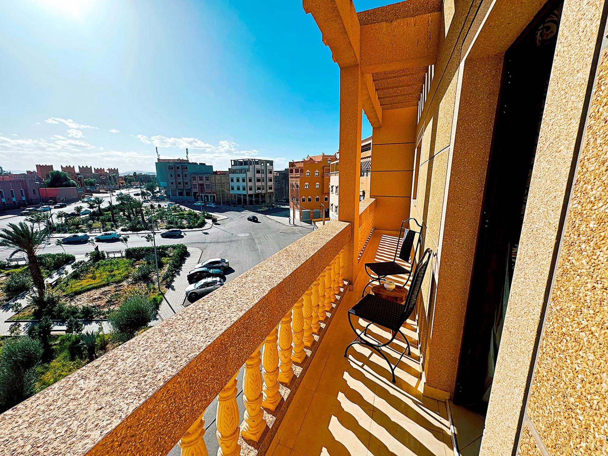 Chay - Appartements A Ouarzazate Eksteriør bilde